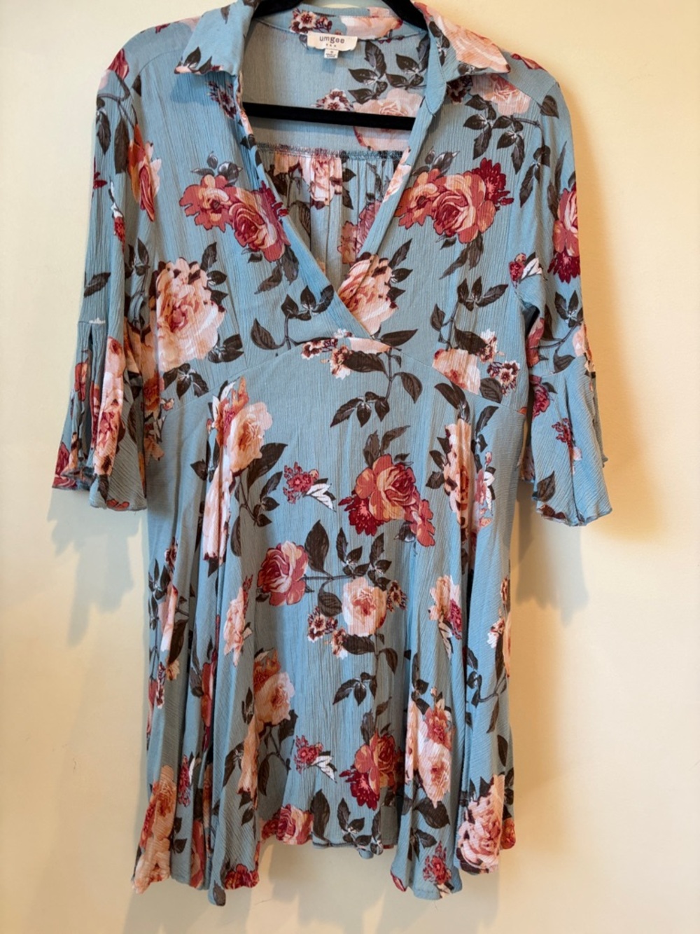 Umgee Dusty Blue Floral V-Neck Tunic with Pink & Burgundy Roses